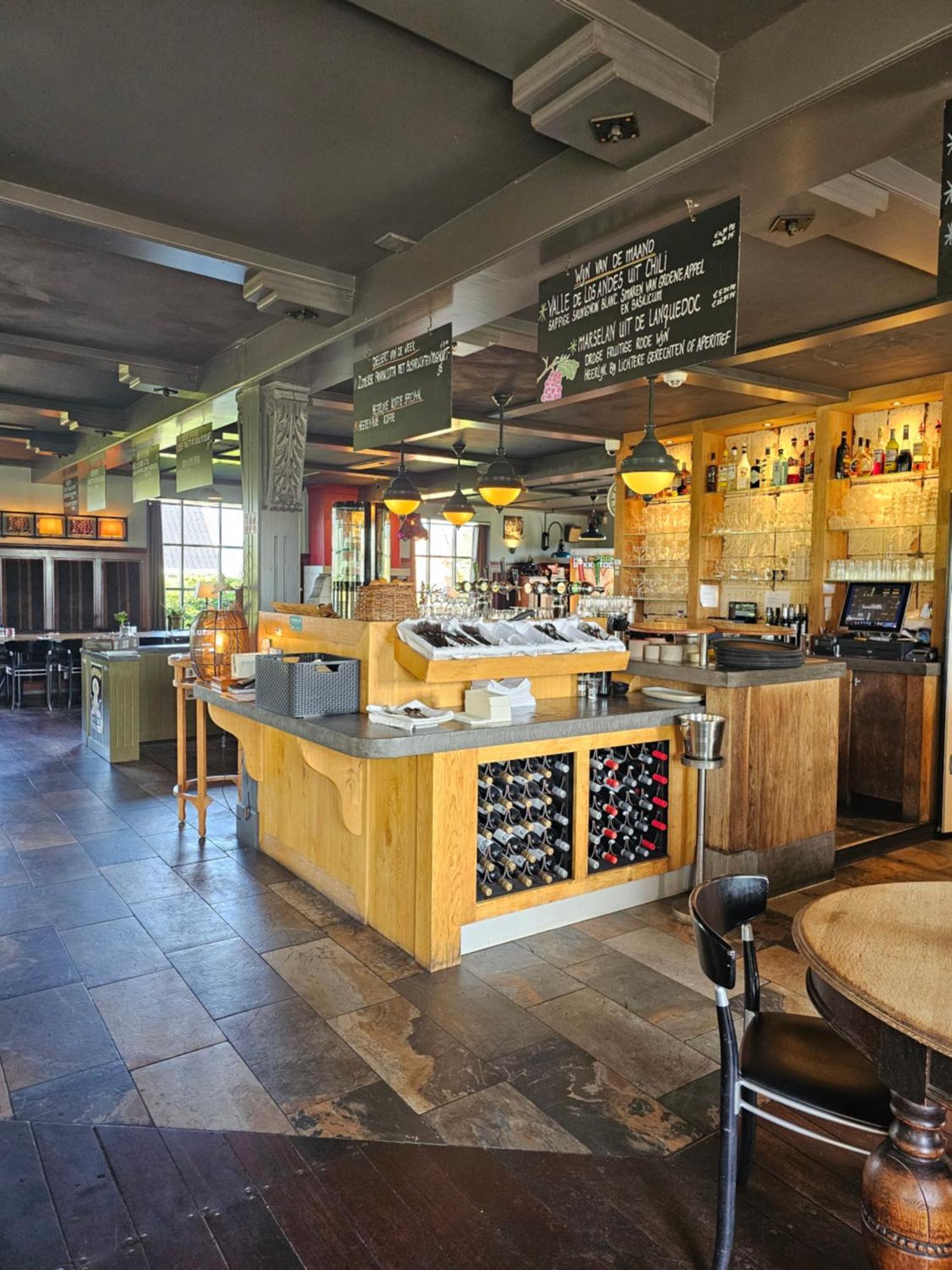 Cafe Brasserie Het Heerenhuis Het Kalf Kültér fotó